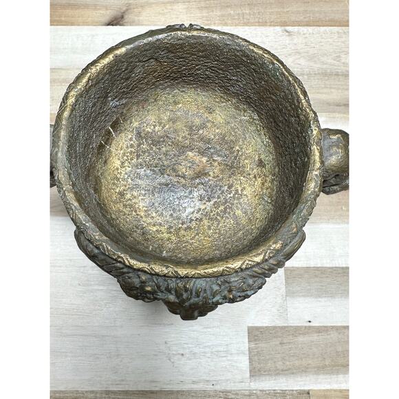 Lion Head Pedestal Chalice Urn Goblet Old World Tuscan Style Gold Resin Decor - Picture 6 of 8